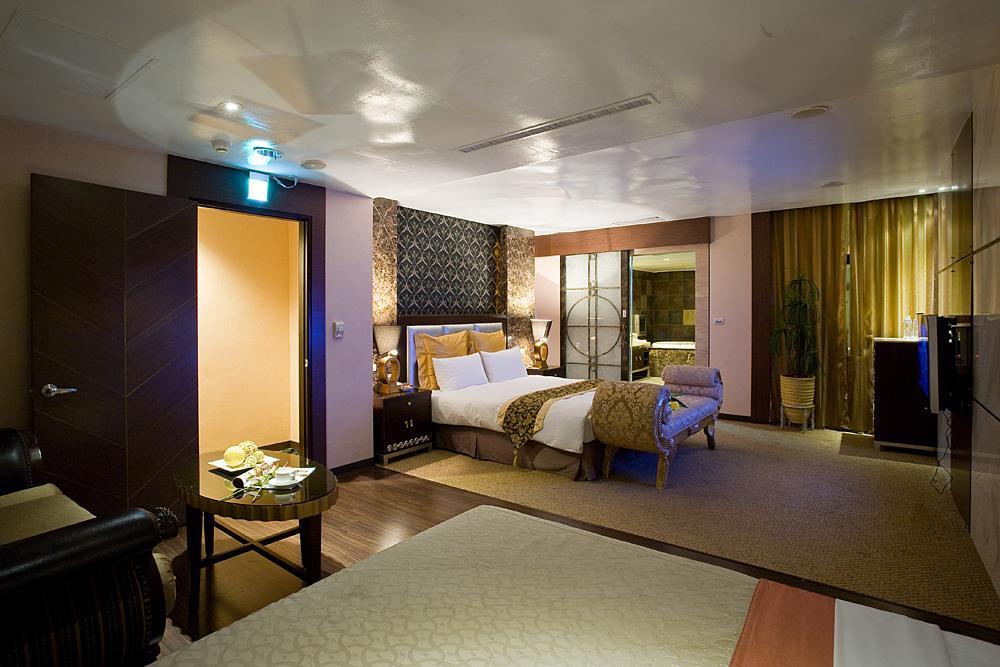Crystal Business Motel Hsinchu Dış mekan fotoğraf