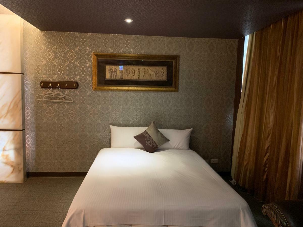 Crystal Business Motel Hsinchu Dış mekan fotoğraf