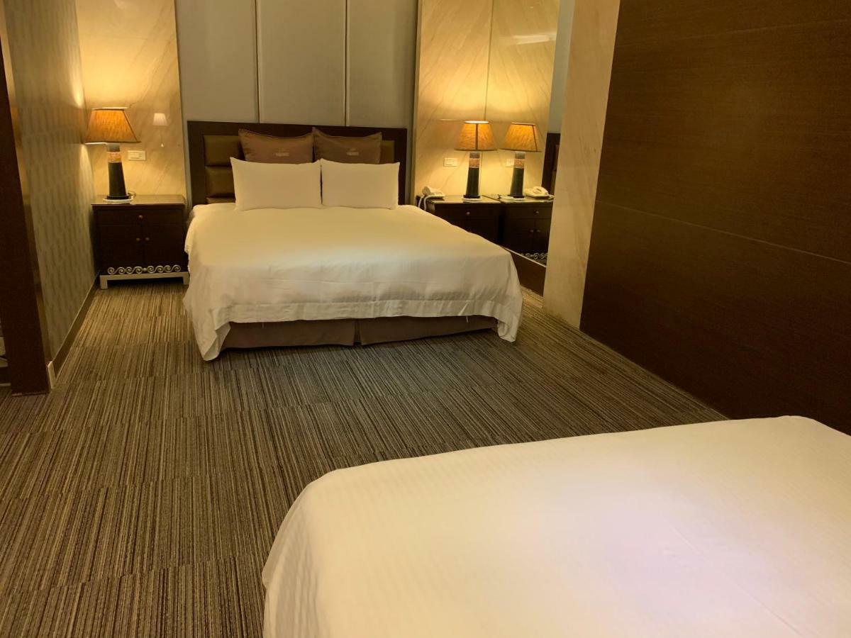 Crystal Business Motel Hsinchu Dış mekan fotoğraf