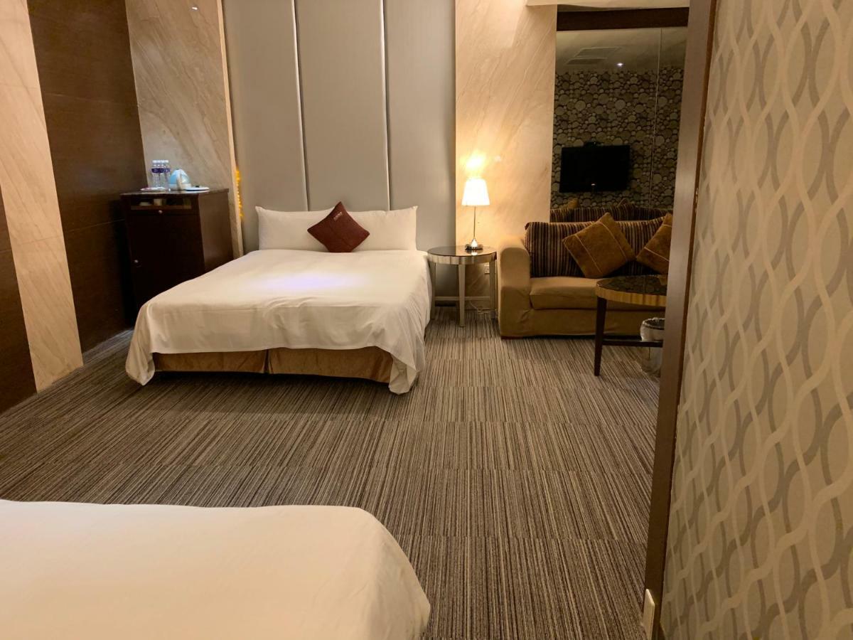 Crystal Business Motel Hsinchu Dış mekan fotoğraf
