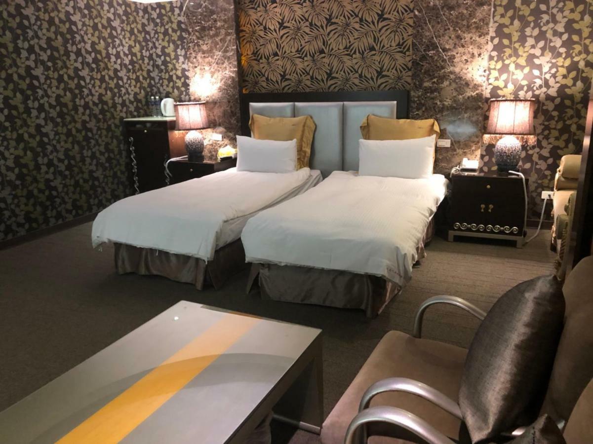 Crystal Business Motel Hsinchu Dış mekan fotoğraf
